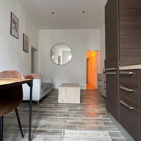 Cozy Old * Антиб